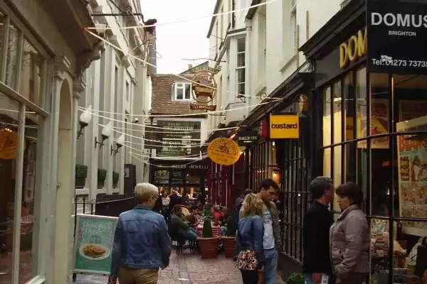 Brighton - The Lanes