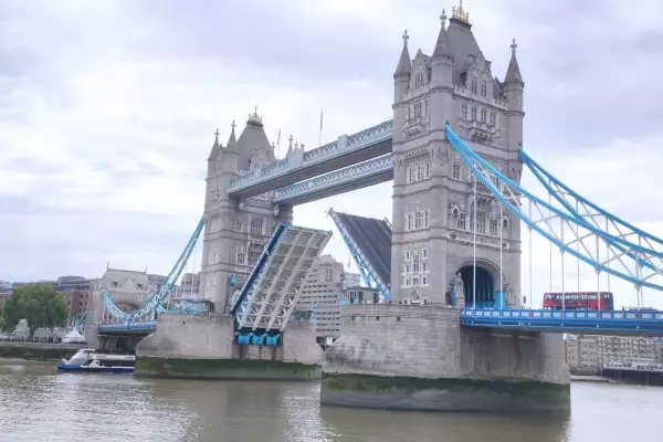 Tower Bridge