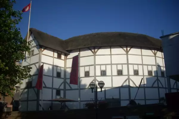 Globe Theatre